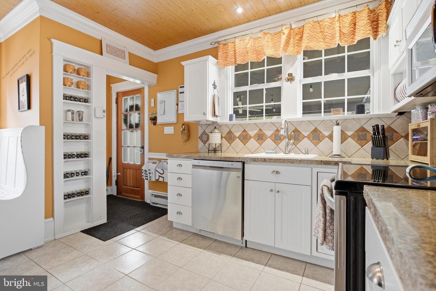 326 Ballymore Road photo 16