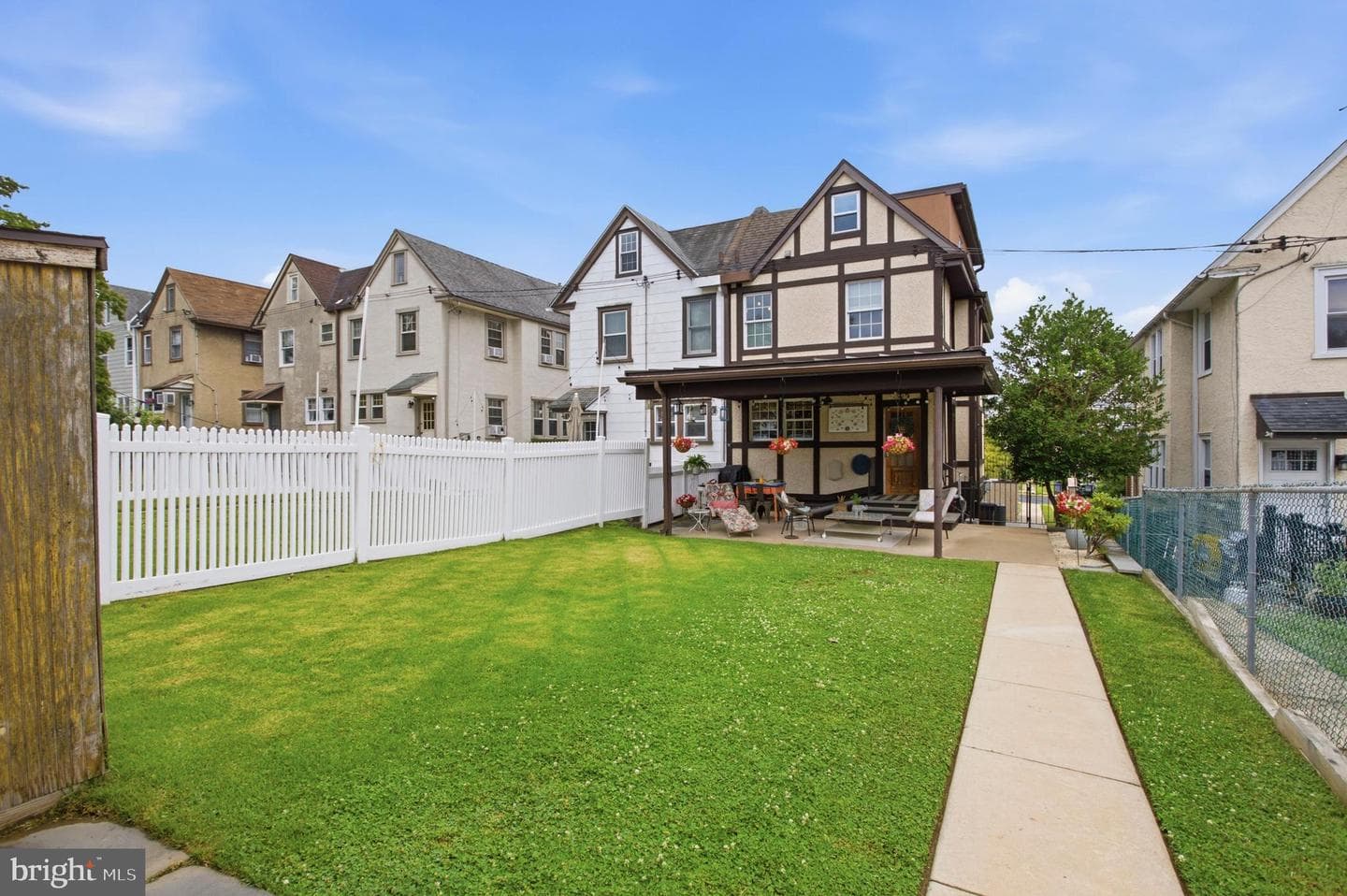 326 Ballymore Road photo 46