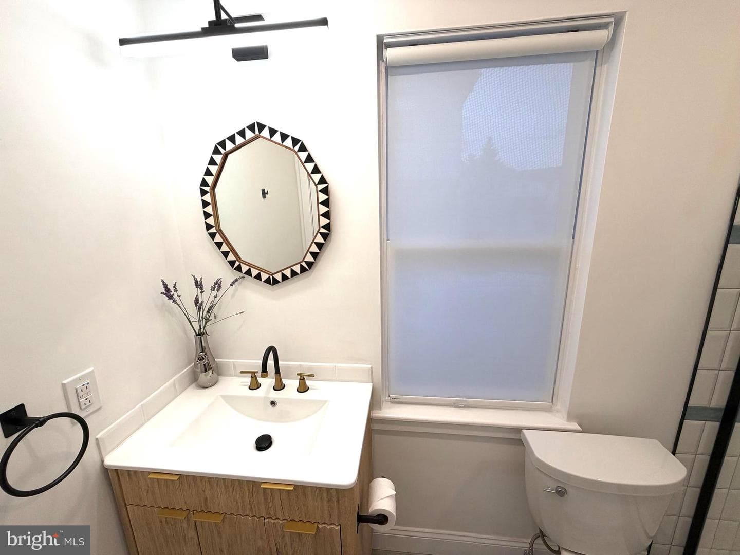 606 Valley Road photo 10