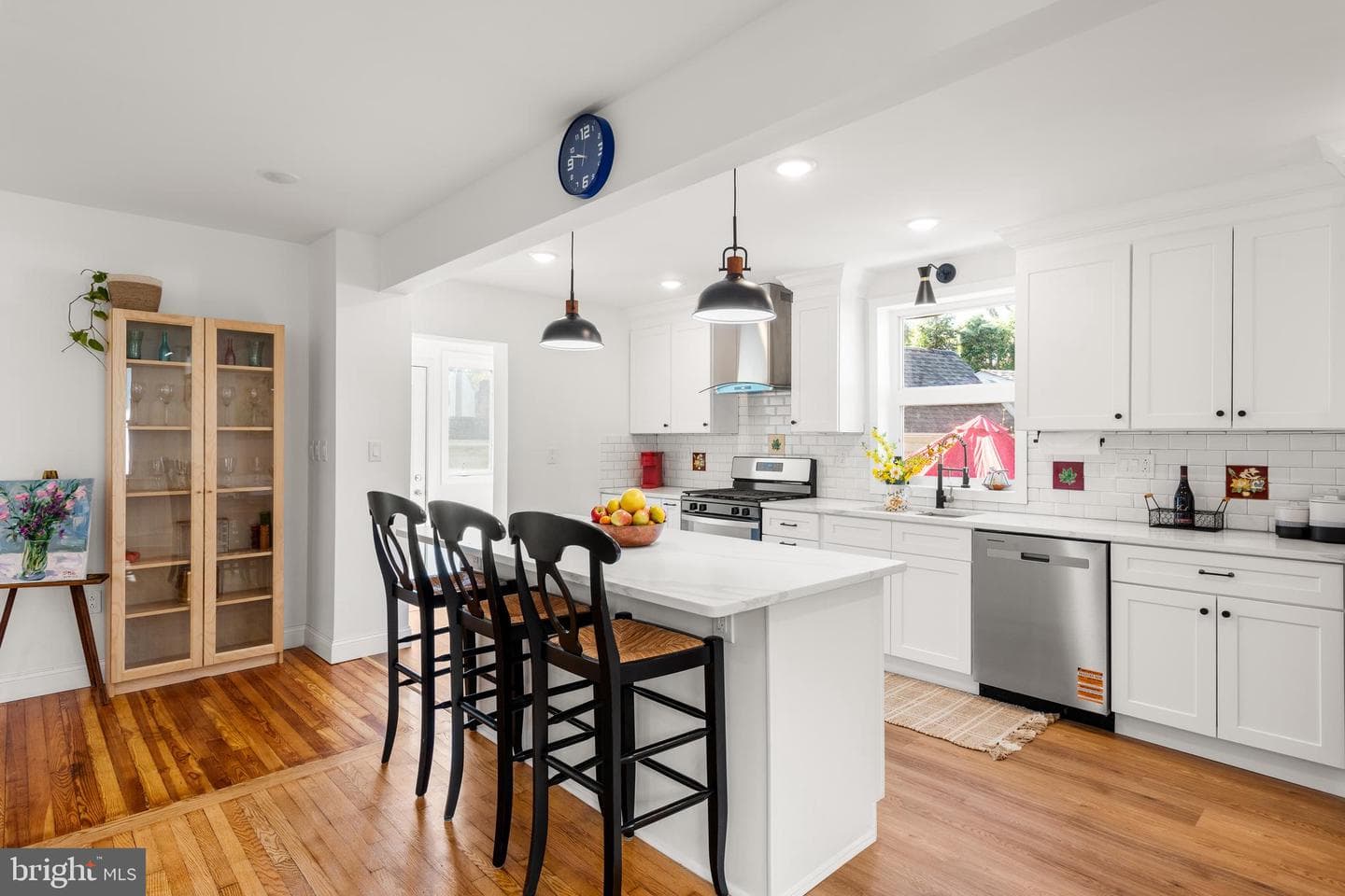 606 Valley Road photo 18