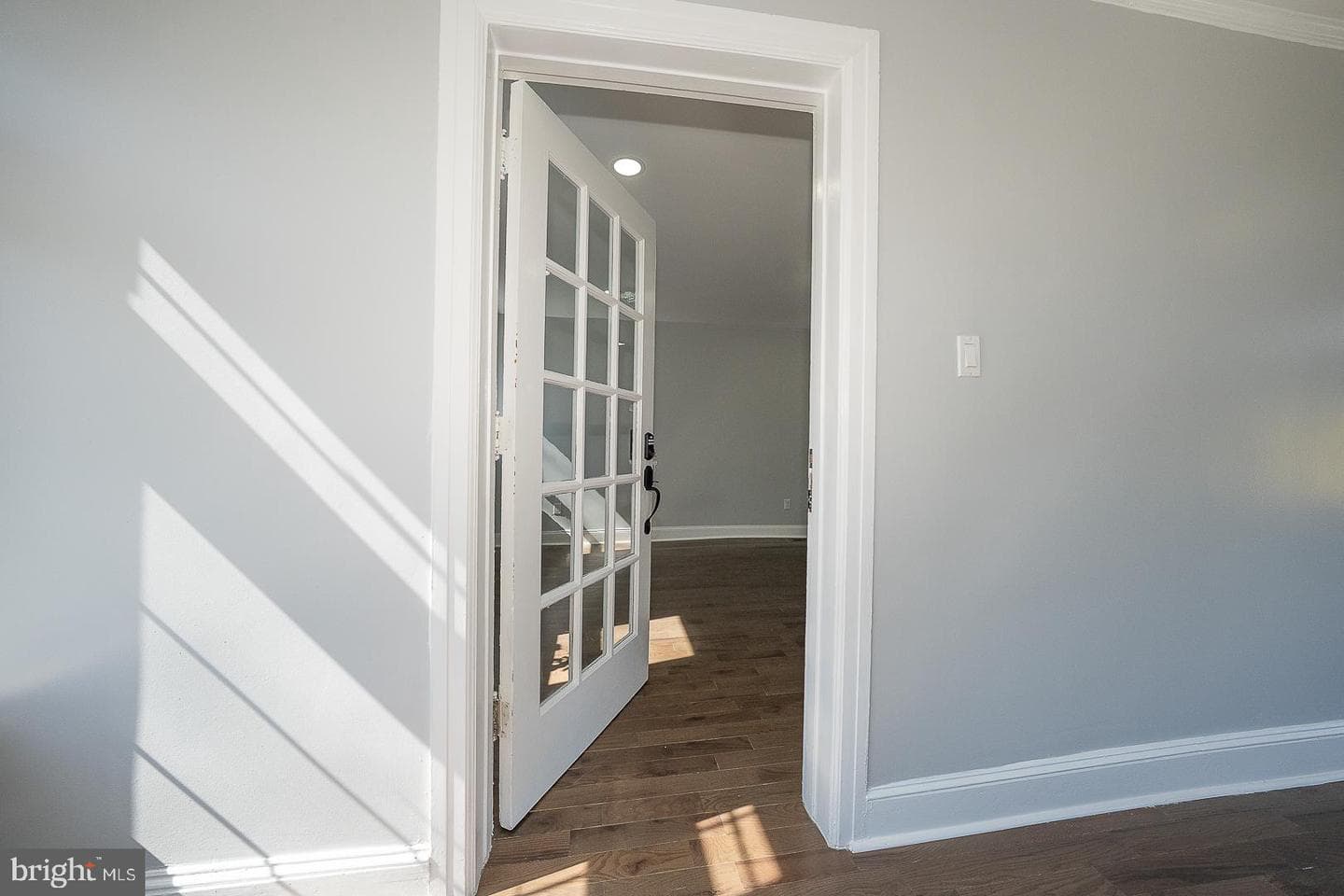 100 Englewood Road photo 10
