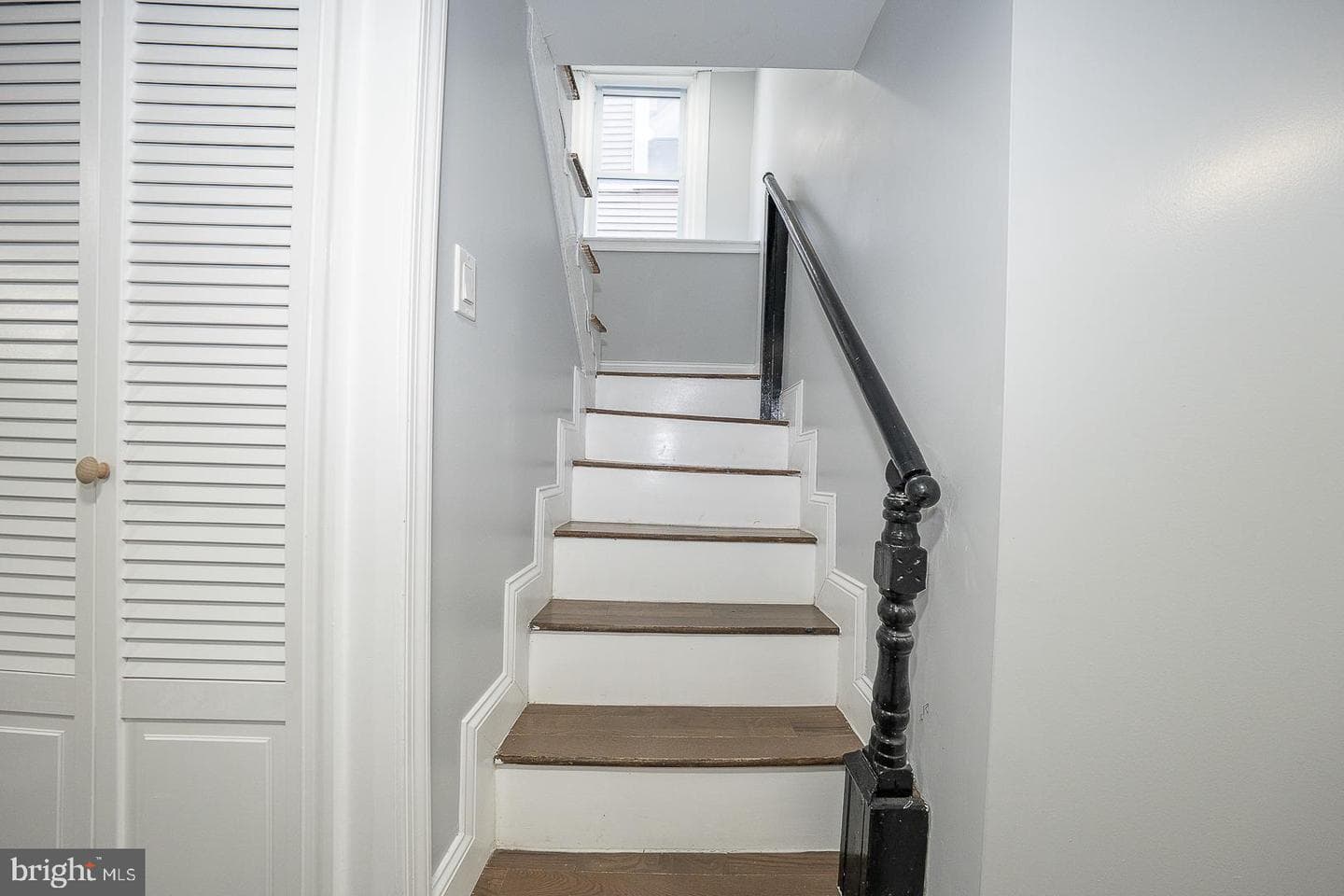 100 Englewood Road photo 52