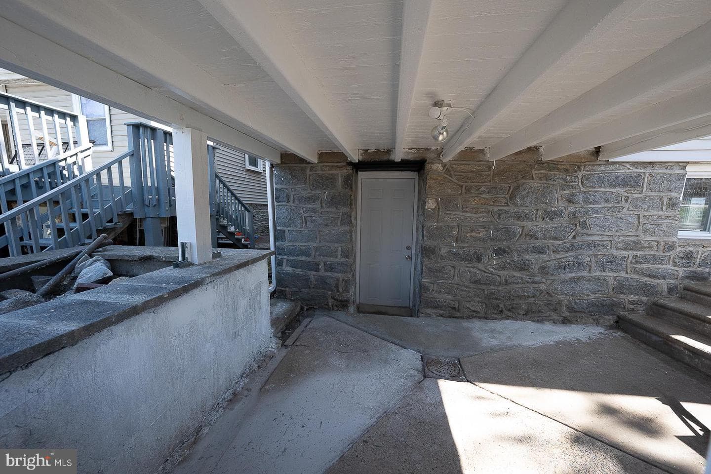 100 Englewood Road photo 53