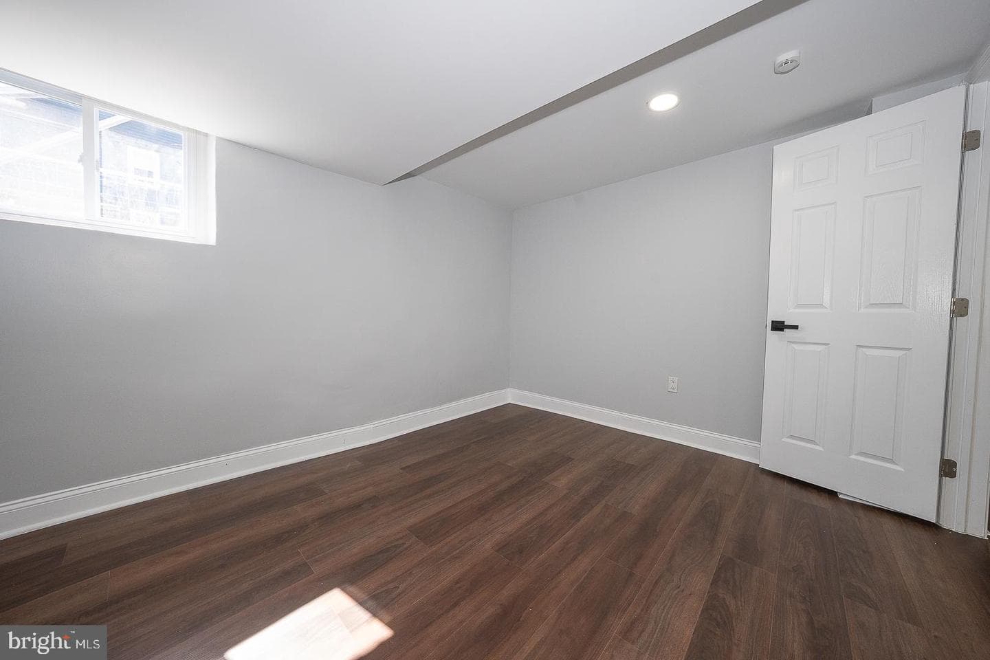100 Englewood Road photo 62