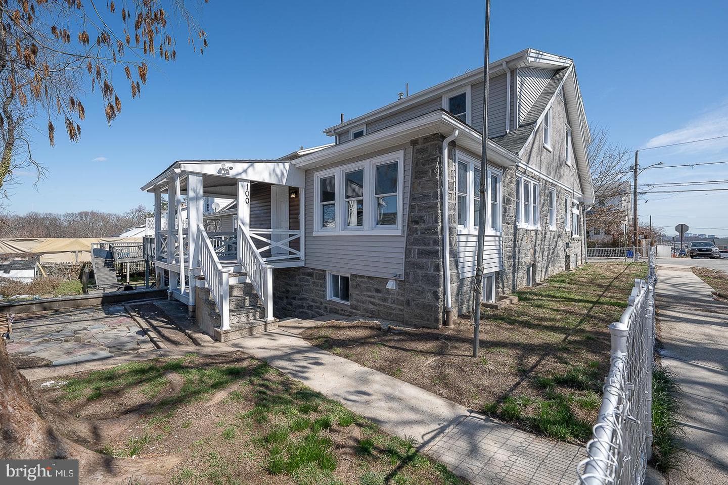 100 Englewood Road photo 77