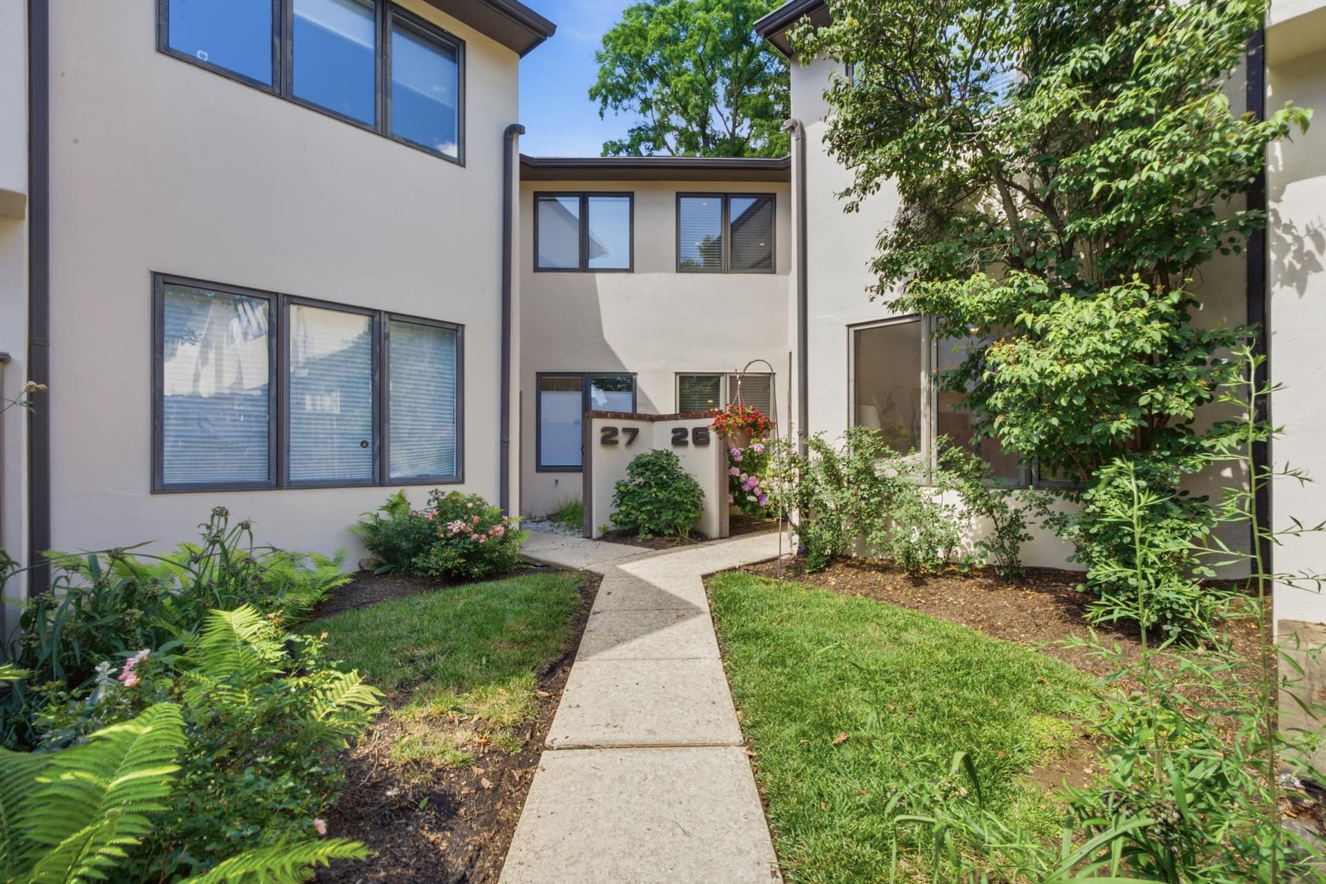 138 Montrose Avenue #26, Bryn Mawr