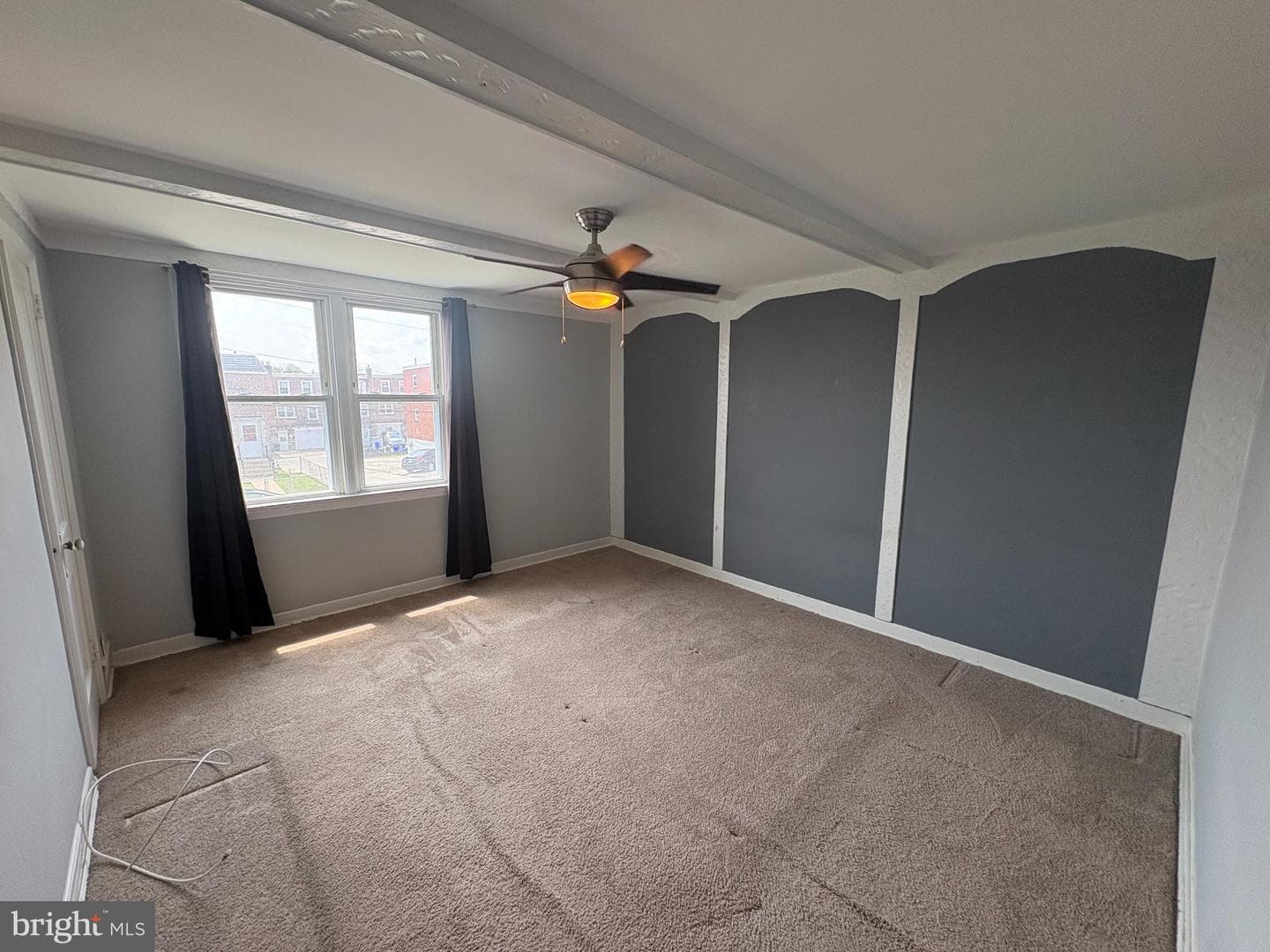 263 W Wyncliffe Avenue photo 18