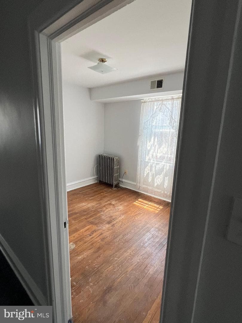 864 Martin Avenue photo 16