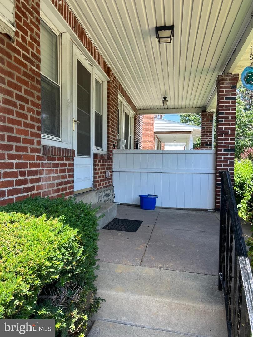 864 Martin Avenue, Bryn Mawr