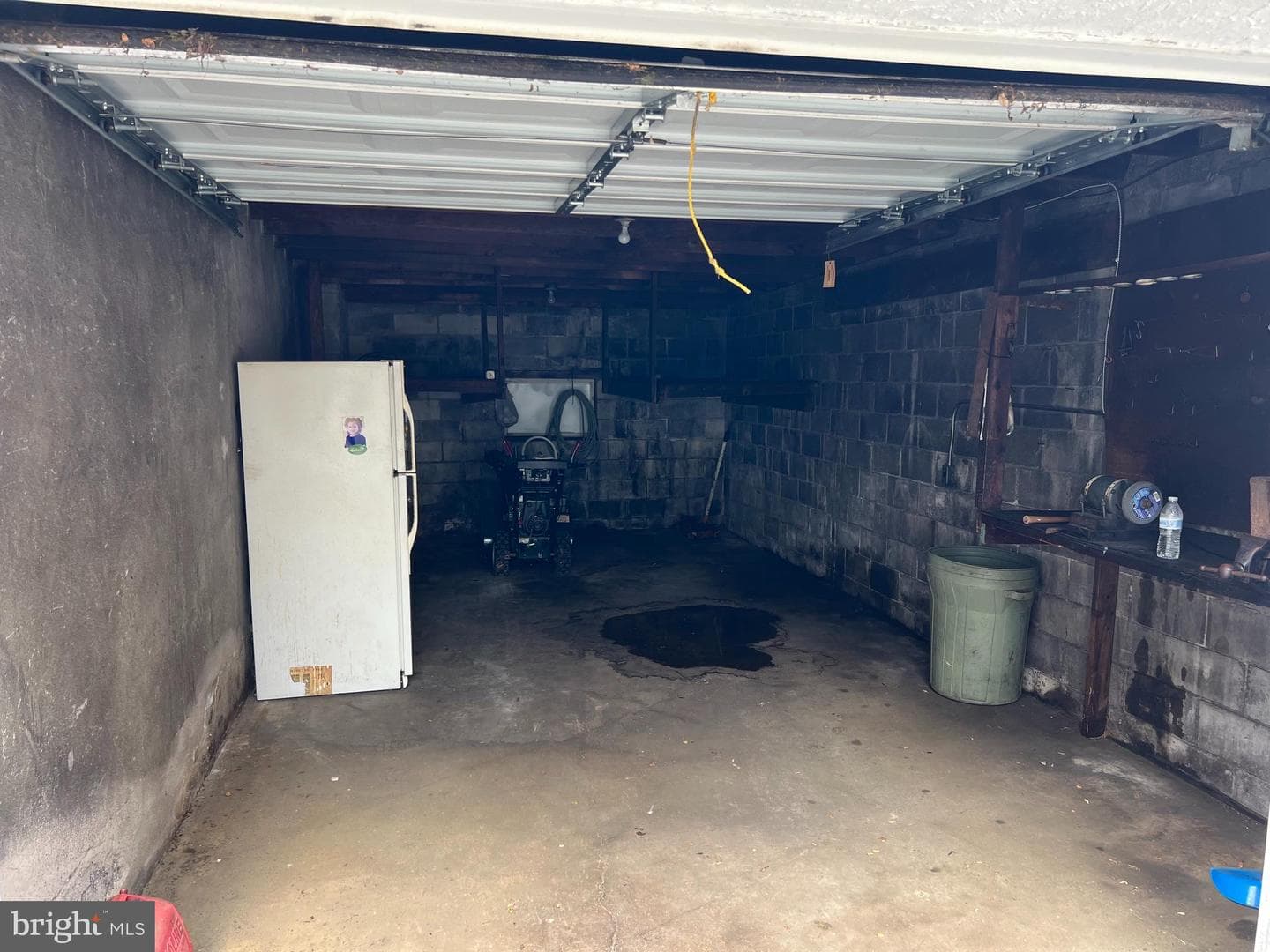 864 Martin Avenue photo 27