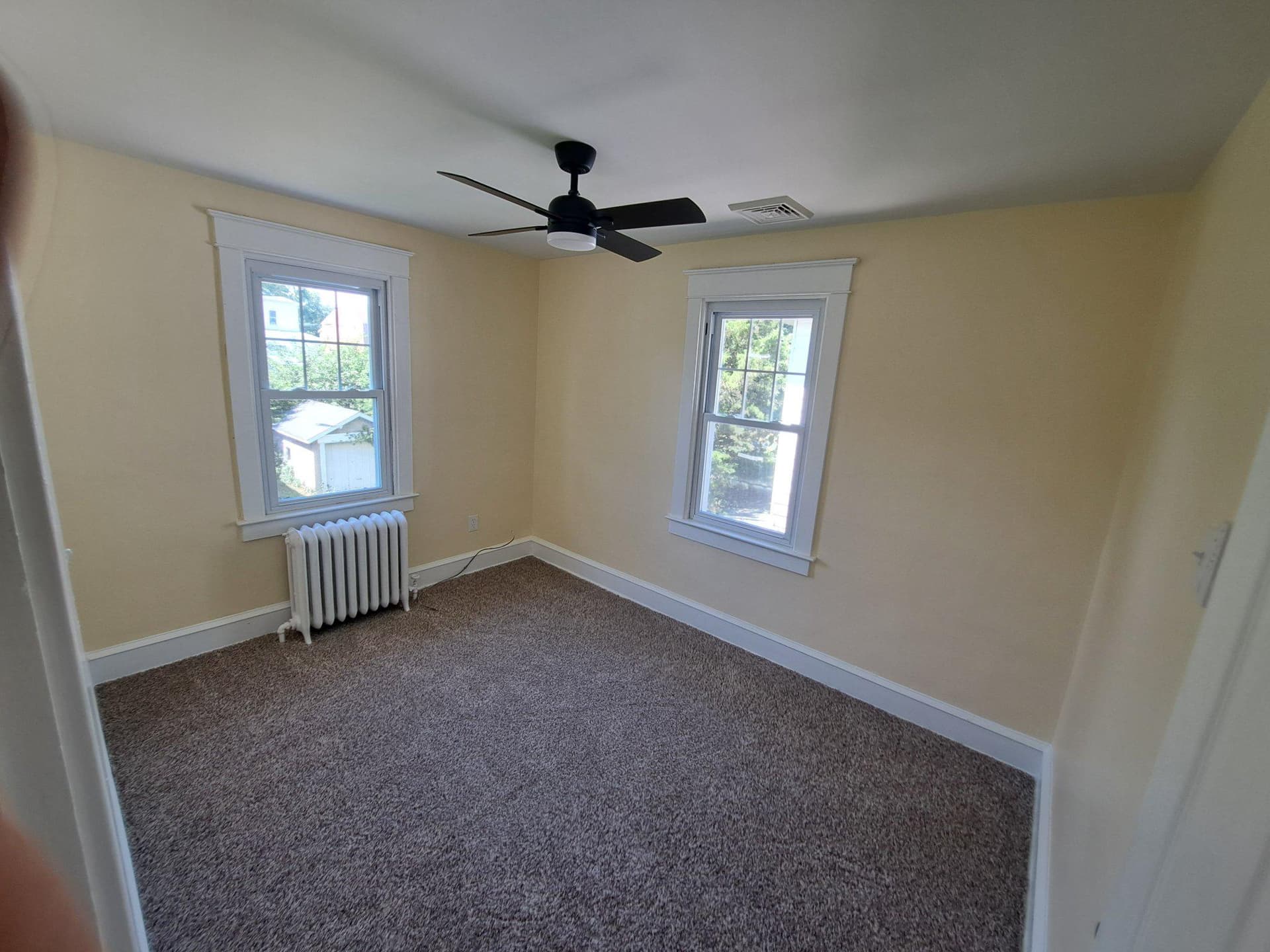 637 10th Avenue photo 20