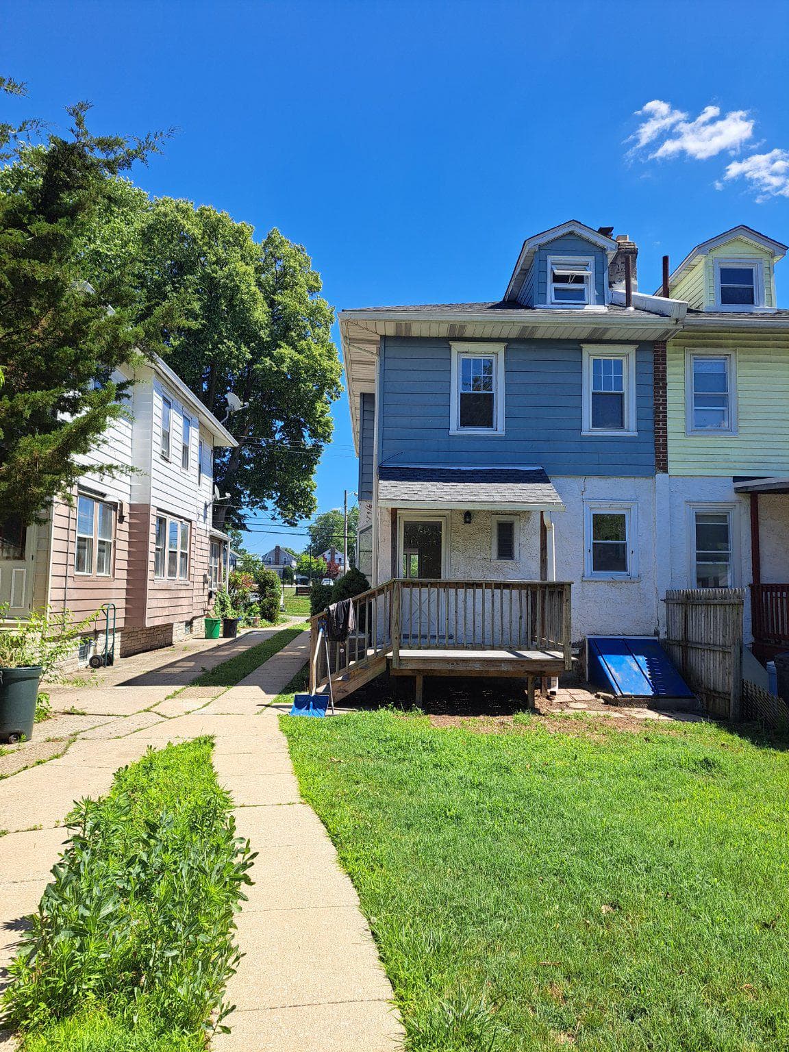 637 10th Avenue photo 24