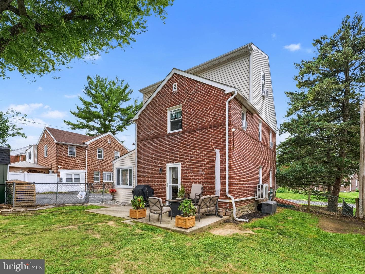 106 Merion Avenue photo 48