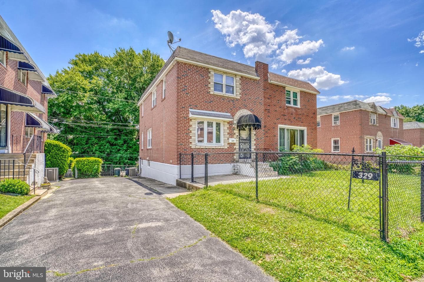 329 Laurel Road, Sharon Hill