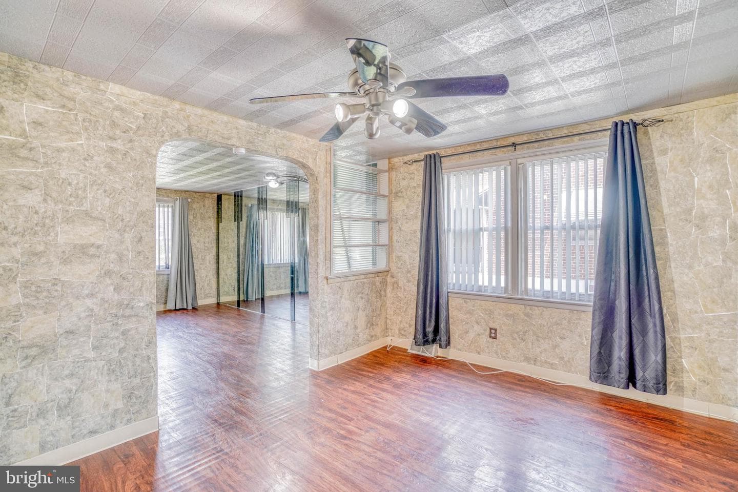 329 Laurel Road photo 12
