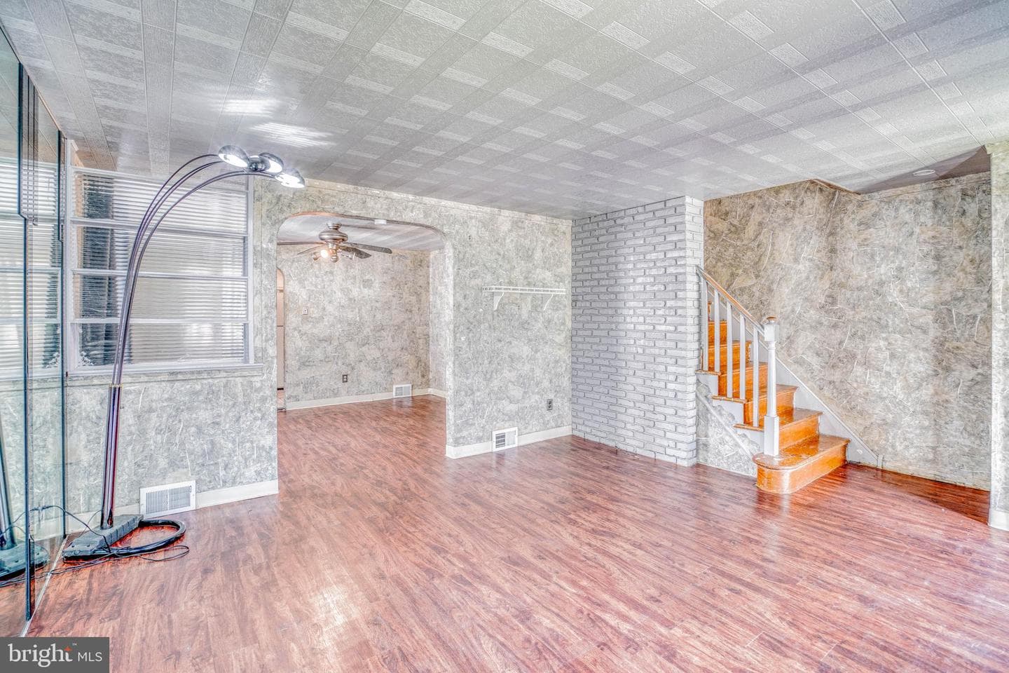 329 Laurel Road photo 6