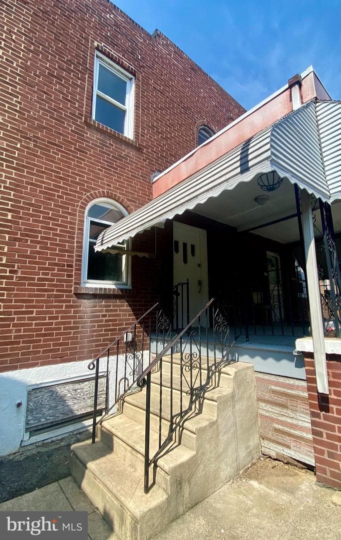 7035 Guilford Road photo 13