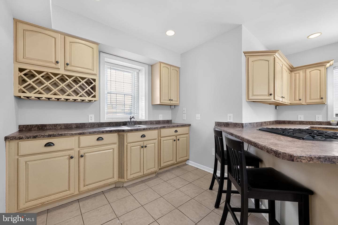 9 E Elbon Road photo 12