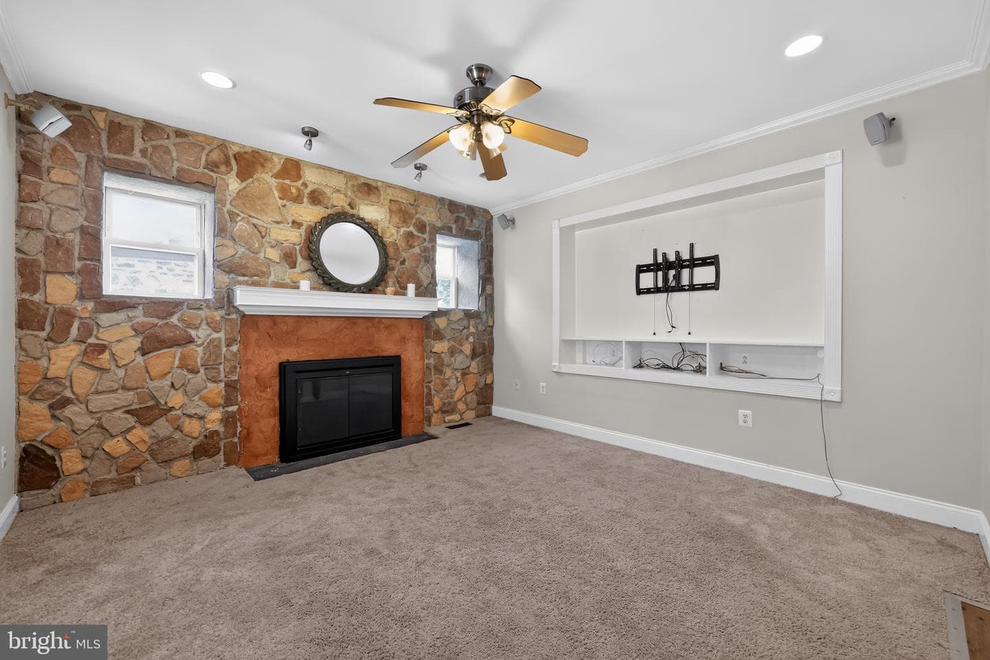 9 E Elbon Road photo 9