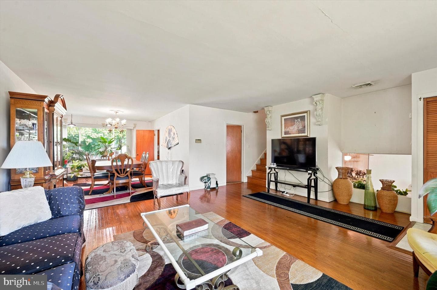 5 Drexel Avenue photo 5