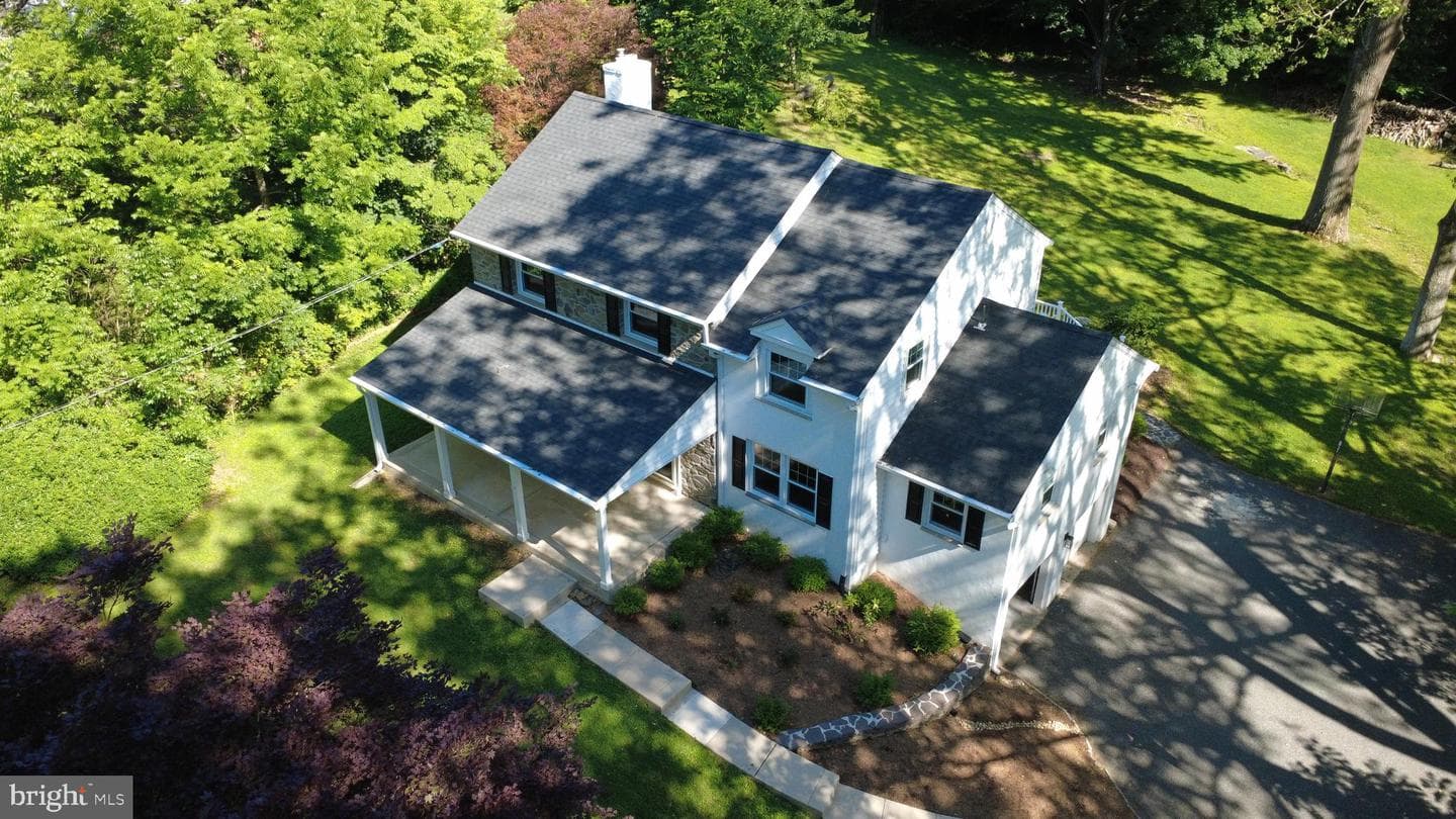 61 Chapel Hill Road, Media