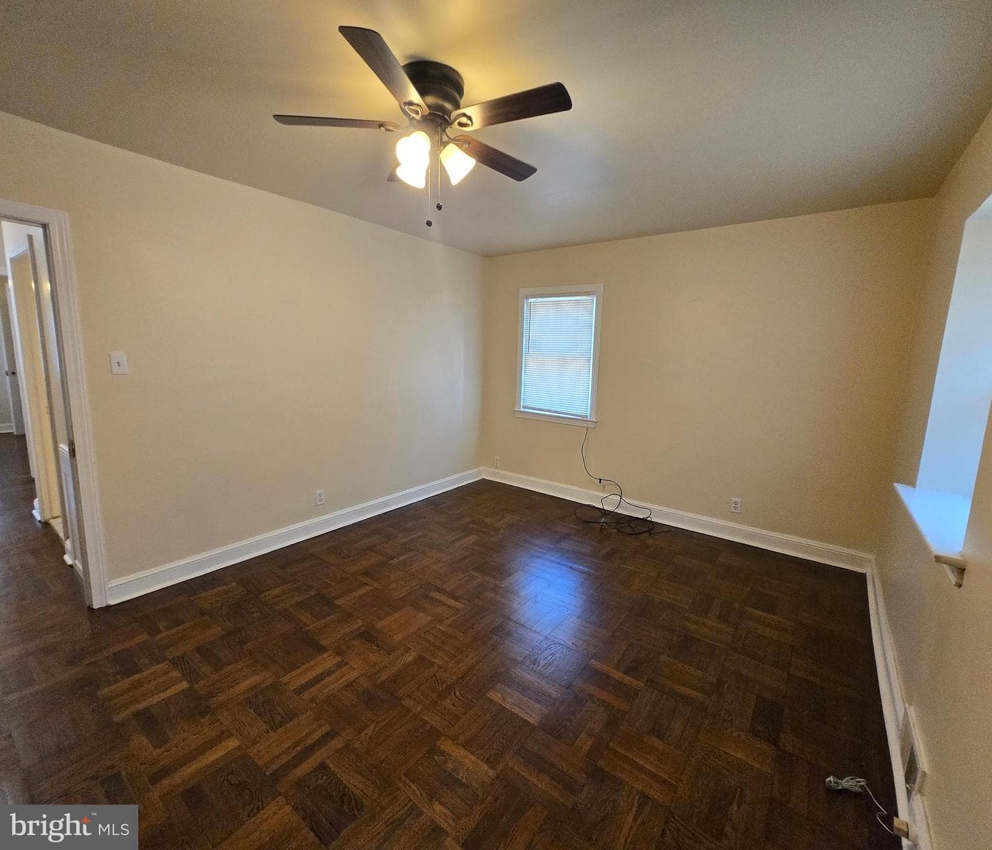534 Rose Street photo 23