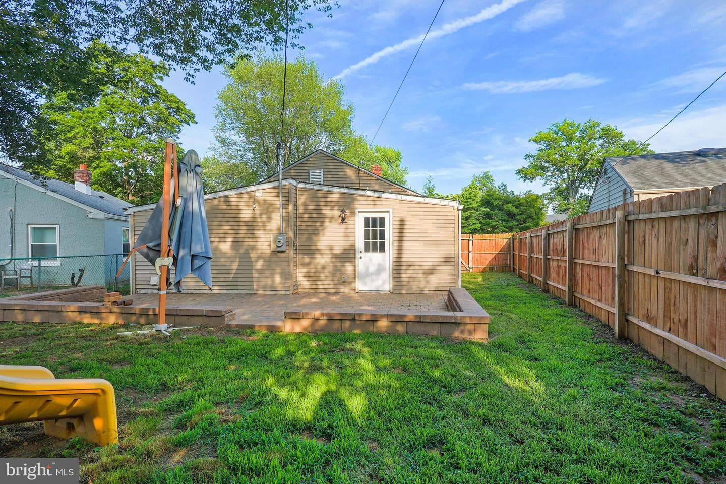 58 Florence Avenue photo 5