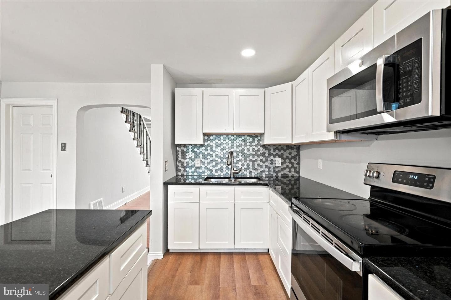345 Westmont Drive photo 12