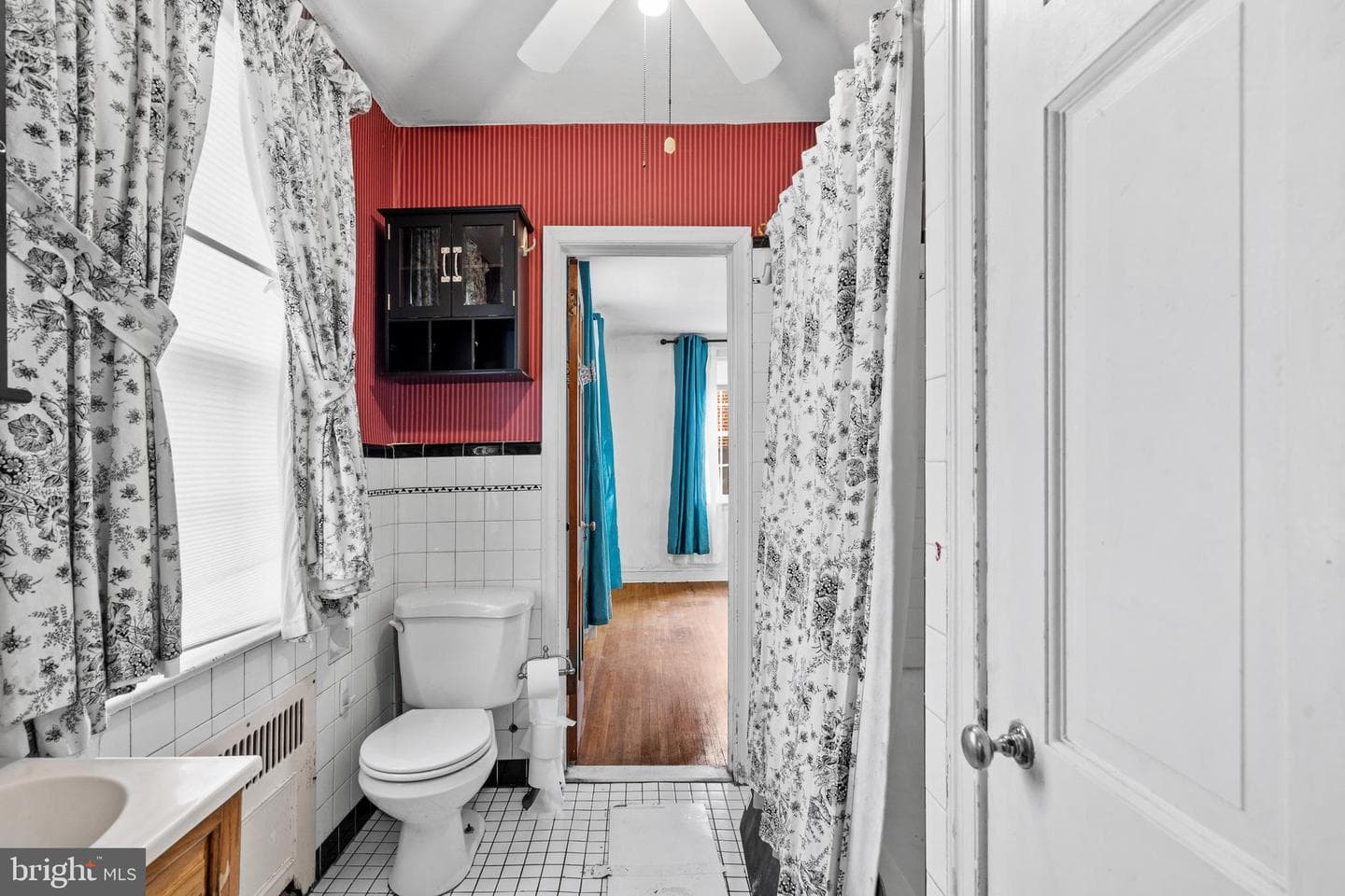 2926 Belmont Avenue photo 16