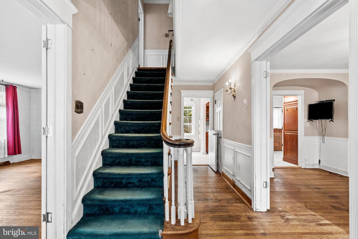 2926 Belmont Avenue photo 4