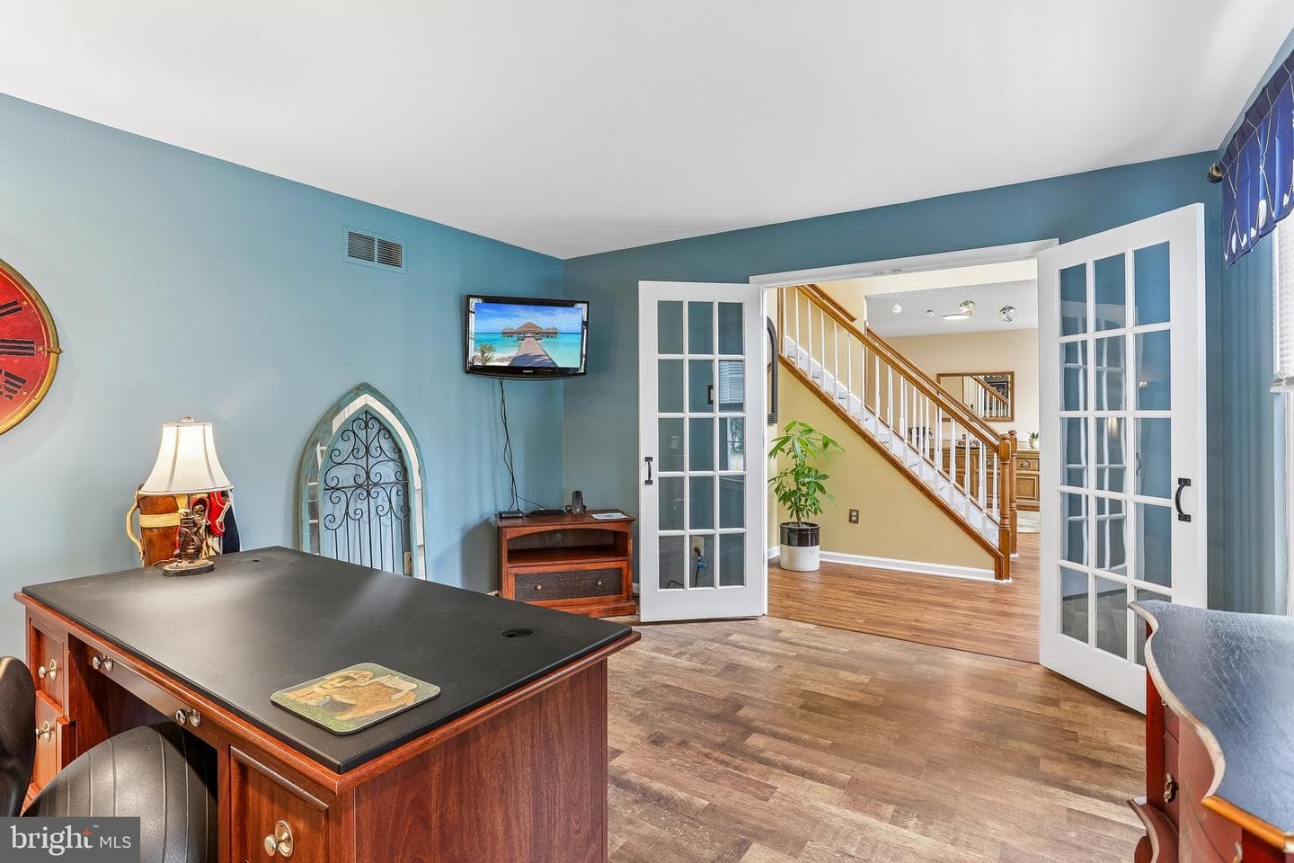1204 Woodsview Drive photo 8