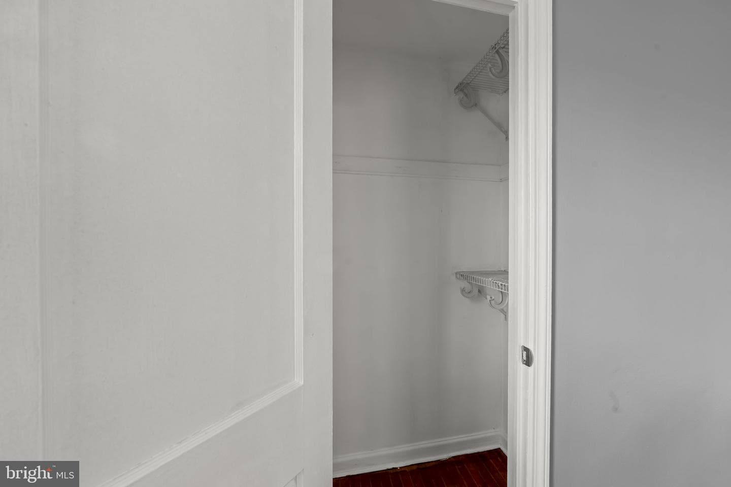 1240 Harding Drive photo 17