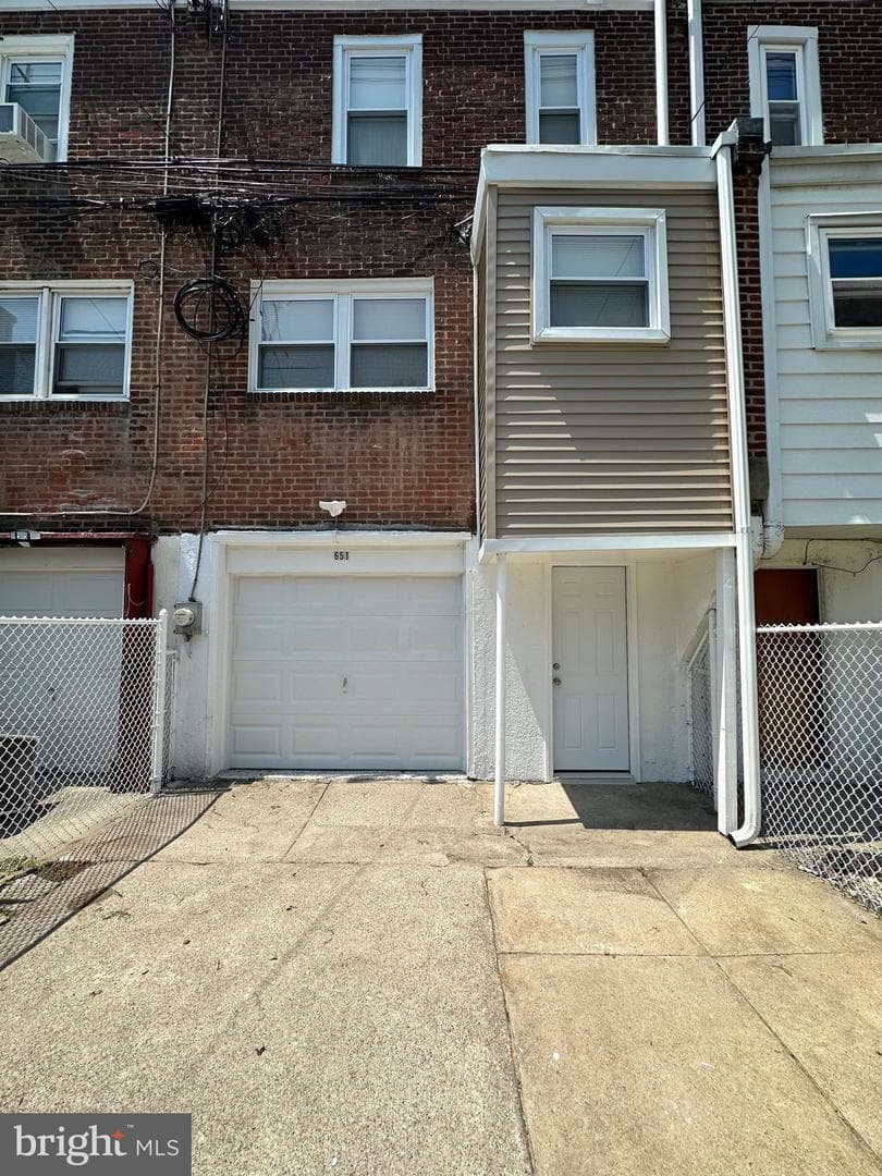 651 Copley Rd photo 19