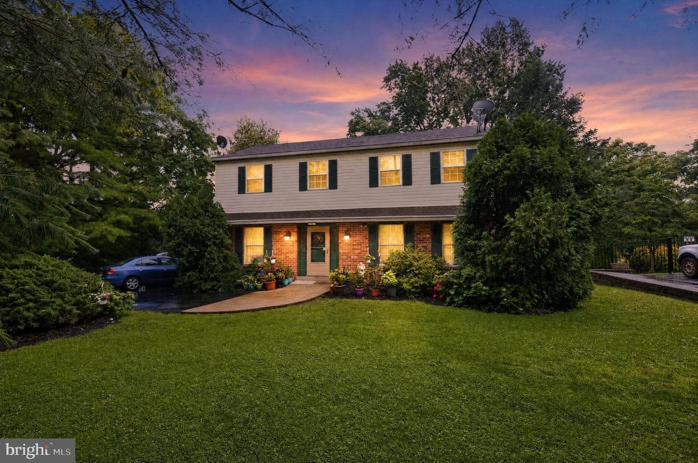 55 N State Road, Springfield