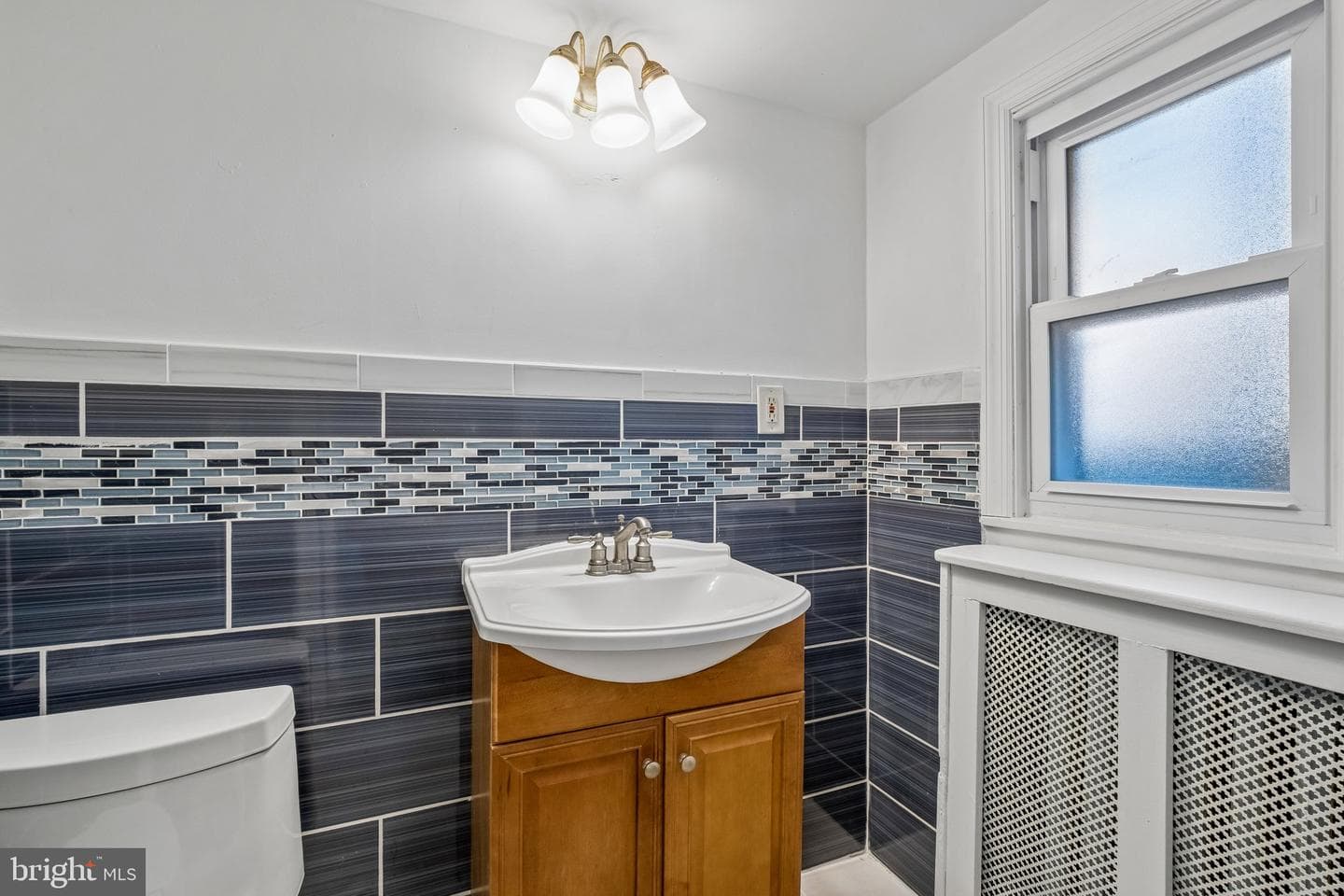 627 Walnut Street photo 19