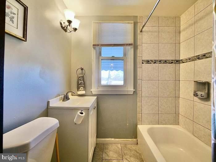 509 Poplar St photo 23