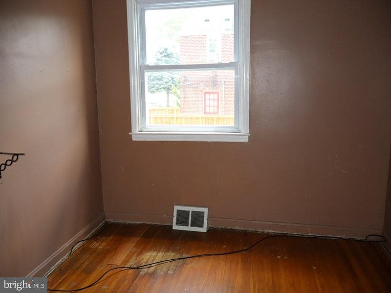 314 Felton Avenue photo 10