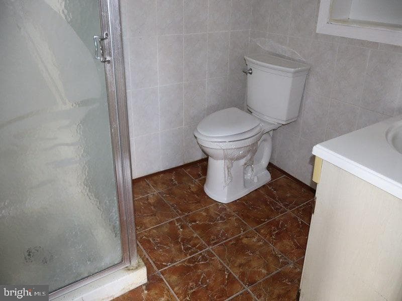 314 Felton Ave photo 23