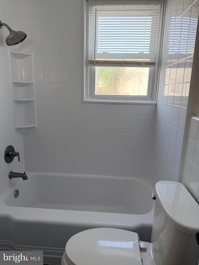 3810 Plumstead Avenue photo 21