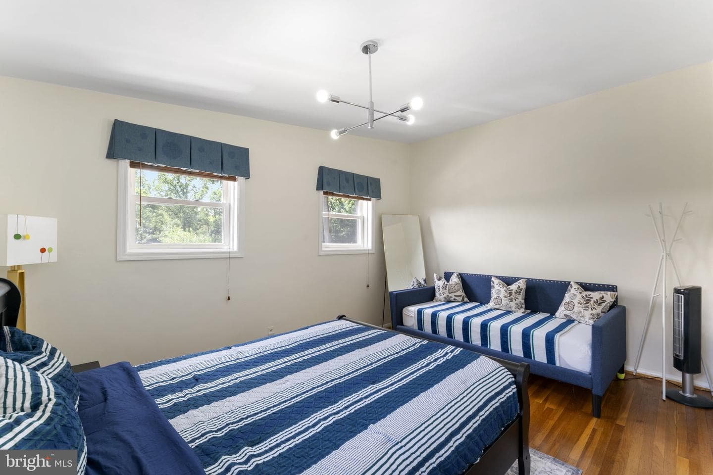 221 Juniper Road photo 16
