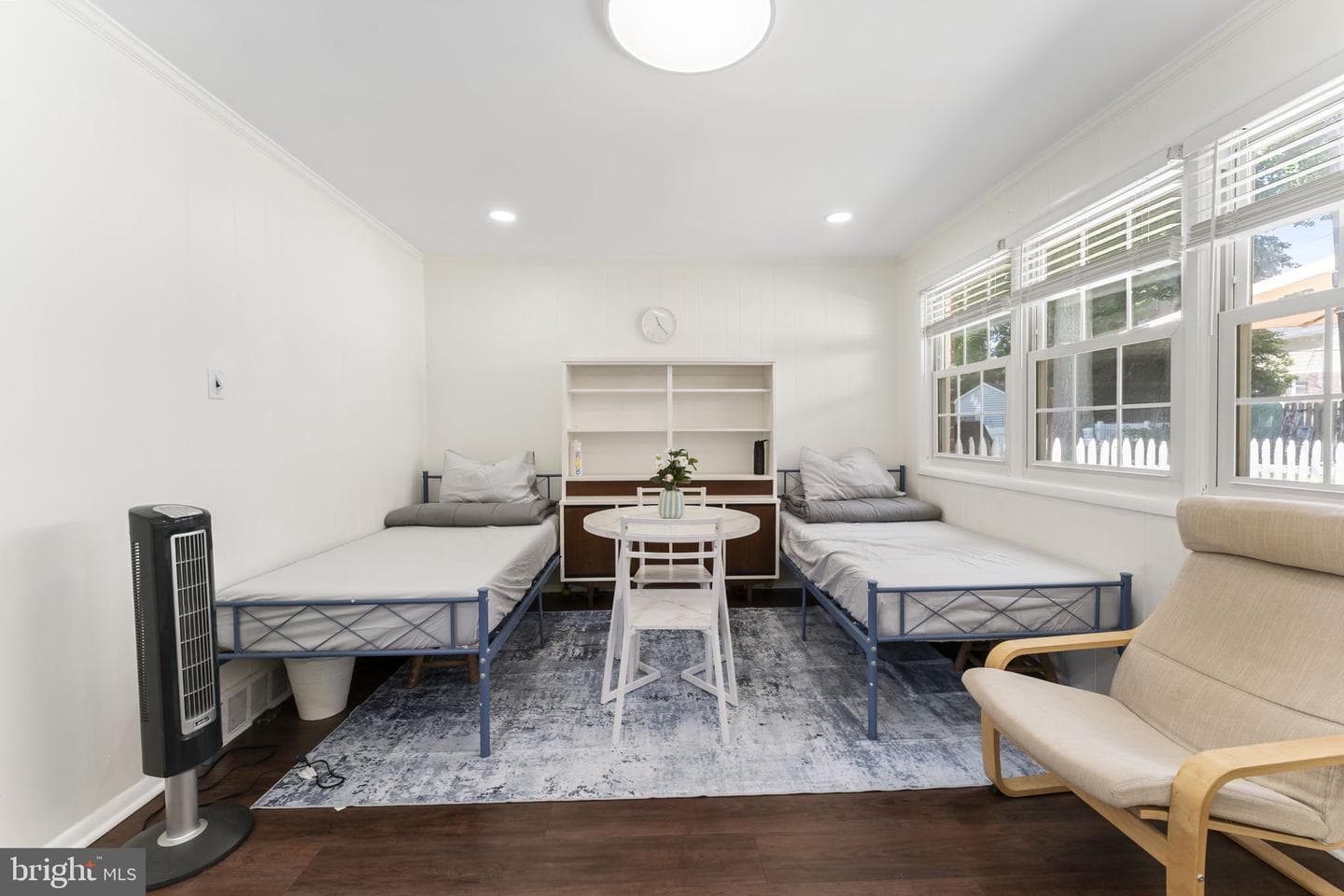 221 Juniper Road photo 23