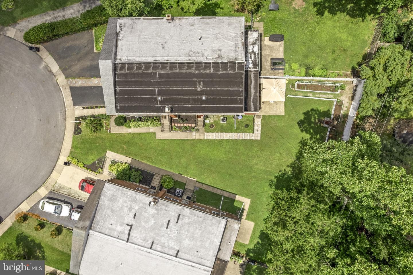 221 Juniper Road photo 36