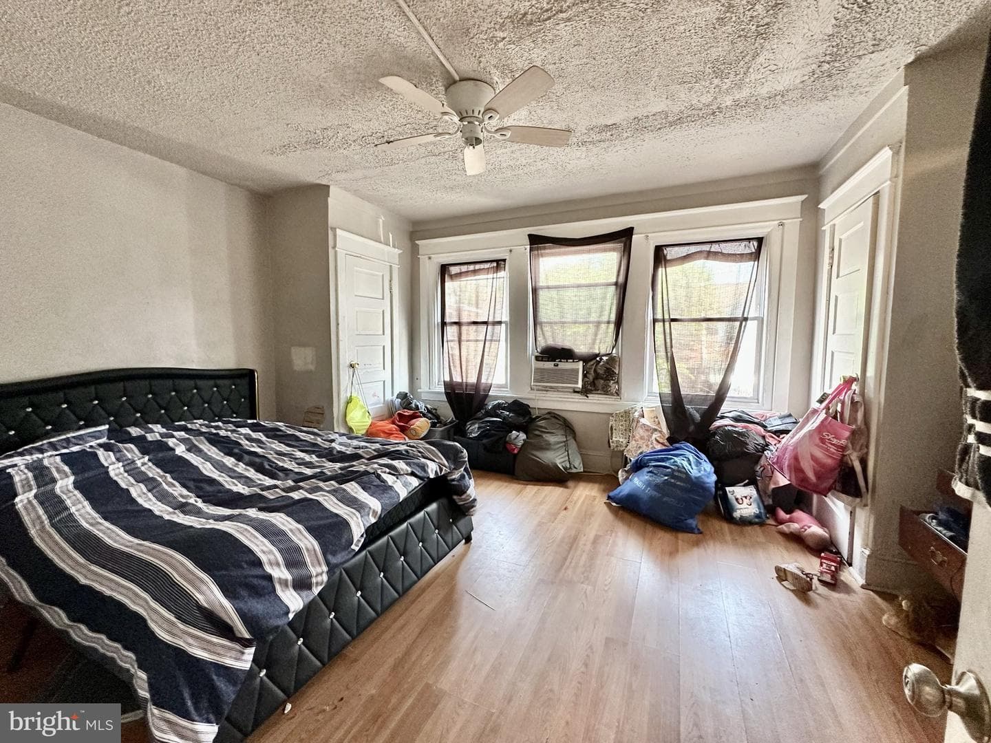 1028 Mcdowell Avenue photo 6
