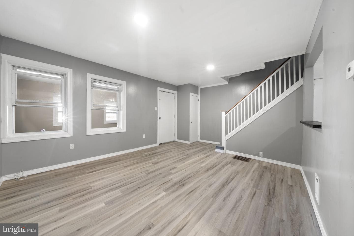 1125 Remington Street photo 9