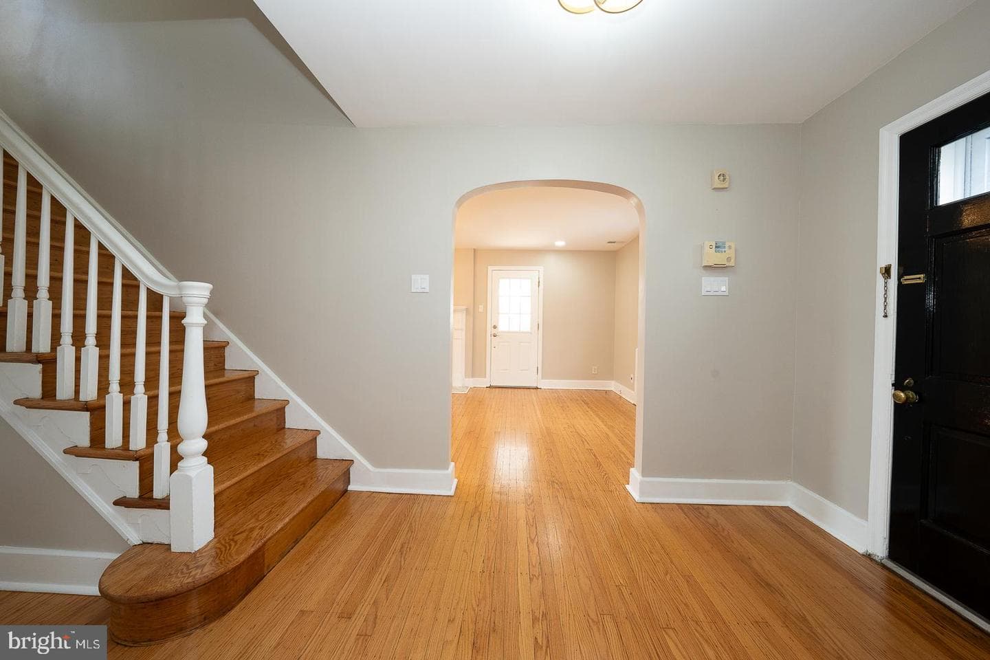 291 Jackson Ave photo 13