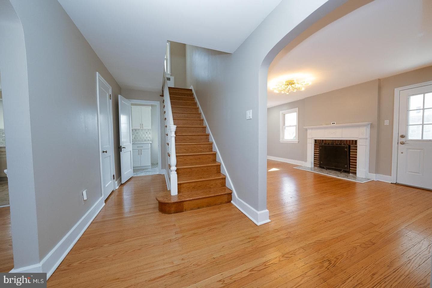 291 Jackson Ave photo 14