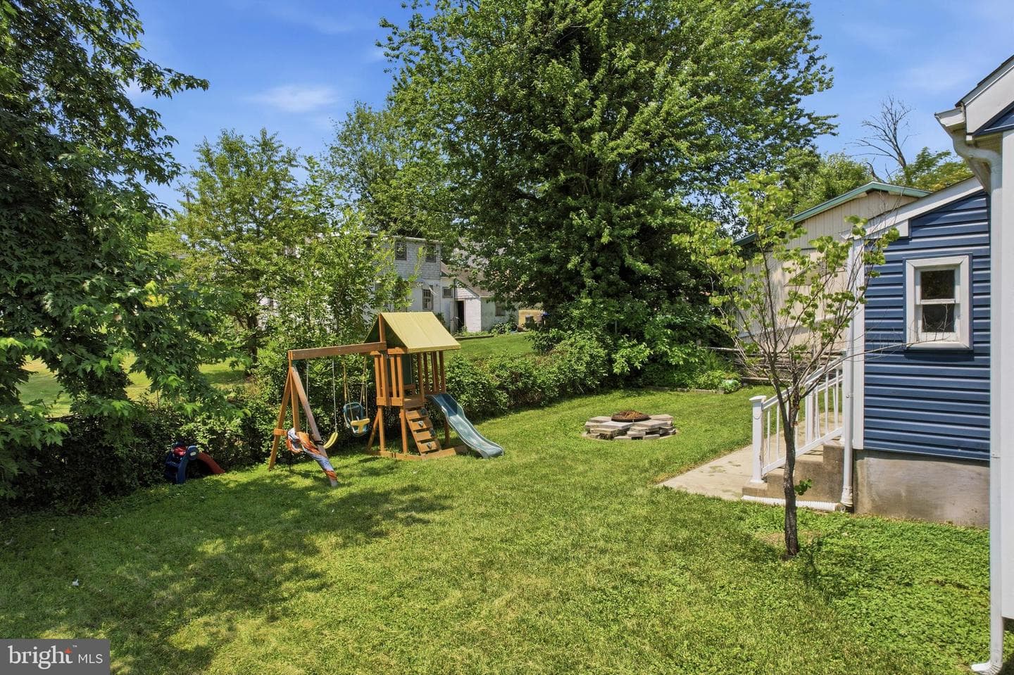 2418 4th Avenue photo 26