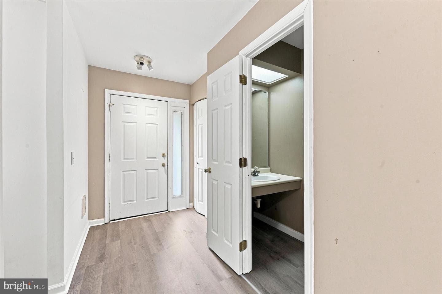1104 Putnam Boulevard #147 photo 3