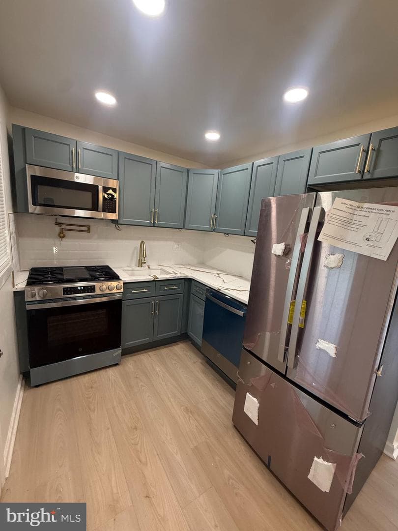 1205 Bartram Avenue, Collingdale