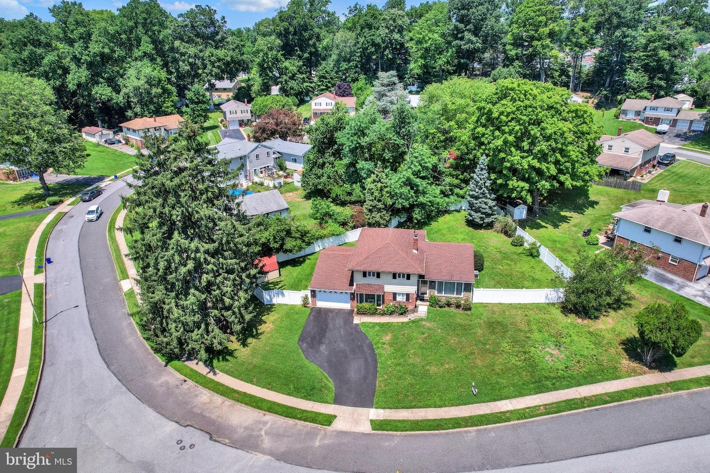 7 Cornell Circle photo 2